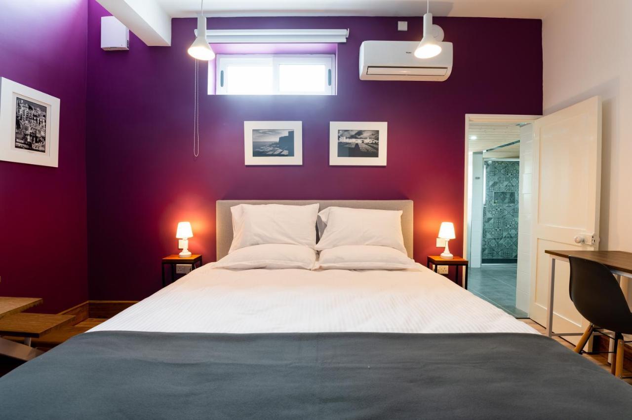 Monreal Boutique Townhouse - R024Rm6 Hotel Paola Luaran gambar